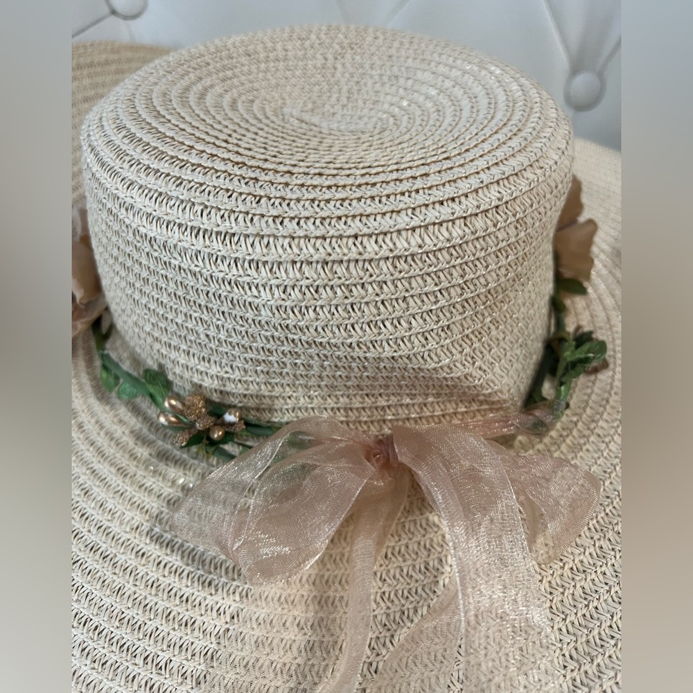 Summer hat 👒 - Picture 2 of 5